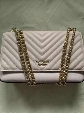 NEW! Victoria's Secret Quilted Light Pink Crossbody with Gold Chain